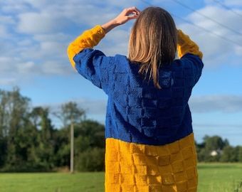 Veste patchwork cardigan drapeau de l'Ukraine pour femme vêtements faits main bleus et jaunes tricotés par mes soins cadeau pour elle/lui manteau tricoté surdimensionné 2024
