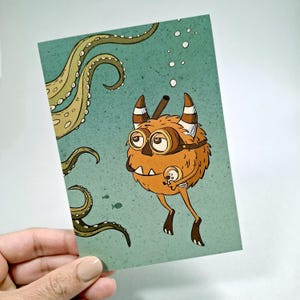 Monster the Ocean Explorer, ilustração original de MoriMoriArts, mini impressão artística tamanho postal A6