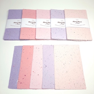 Fogli di carta fatti a mano - Riciclati, realizzati a stampo, con bordi frastagliati, 13 cm x 8,5 cm, piccoli, set da 10 fogli, rosa o viola