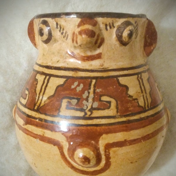 Vintage San Vicente, Nicoya,  Guanacaste Artisanal Amerindian Anthropomorphic Pottery Jar with Pre Columbian Style Motifs, from Costa Rica.