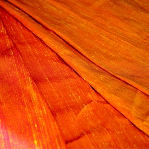 Bright Gold - 100% REINE DUPIONI SEIDE, Rohseide, Kleid, Quilt, nähen, Stoff, Brautjungfernkleider, Vorhänge, Handwerk, Kleid Material, Polsterung