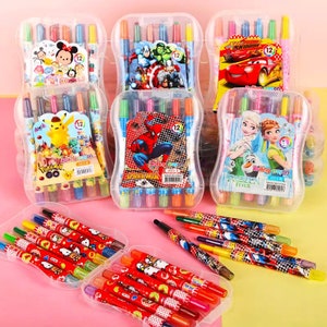 Set di pastelli a cera rotolanti da 12 colori Disney Topolino Frozen Matita Tema di animazione carino Matita da disegno per bambini Forniture artistiche Cancelleria