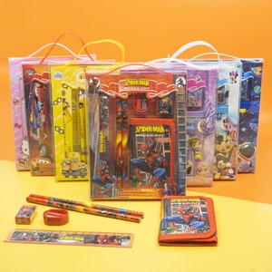 Disney Frozen Spiderman Topolino Set di cancelleria per bambini Scatola di matite con simpatici cartoni animati Forniture scolastiche Regali di compleanno per bambini