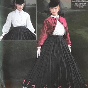 Puede incluir: Patrón de disfraces McCall's con un diseño de vestido histórico. La imagen muestra a una mujer con una falda negra con detalles rosas, una blusa blanca y una chaqueta roja. El patrón incluye tallas 6-8-10-12.