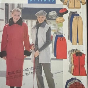 Puede incluir: Un sobre de patrón de costura Butterick, con el texto "UNLIMITED FASHION OPTIONS". La portada muestra ilustraciones de abrigos, chalecos, faldas y pantalones. El número de patrón es 5700, con tallas 14-16-18.