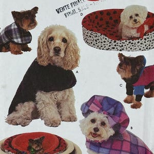 Simplicity Crafts 8928, Dog Bed Covers And Coats,  1999 Uncut sewing pattern