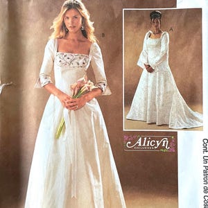 McCall’s 3869, Size (8-14)/( 12-18),petite lined dress, uncut 2002 sewing pattern