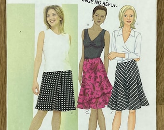 Butterick 3061, Size (6-8-10), Misses' Skirt, 2001 Uncut sewing pattern