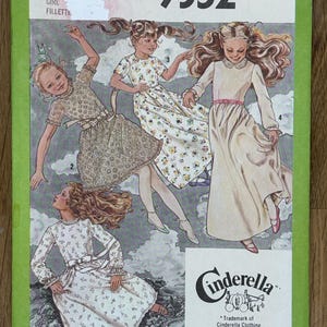 Simplicity 9352, Size (10), Girls dress, 1979 Uncut sewing pattern