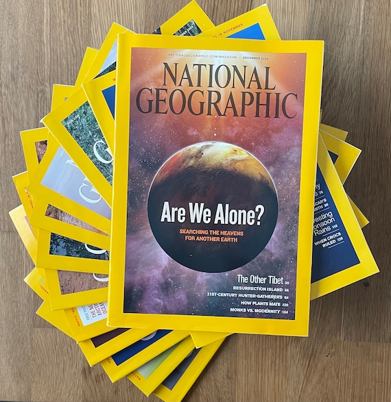 2009 National Geographic Pick Your Magazine - Etsy