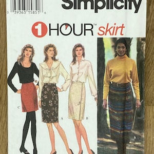 Może przedstawiać: Wzór szycia Simplicity w stylu vintage, numer 9140, dla spódnic, w rozmiarach 10, 12, 14. Widoczny tekst "1 HOUR skirt". Wzór zawiera ilustracje różnych modeli spódnic.