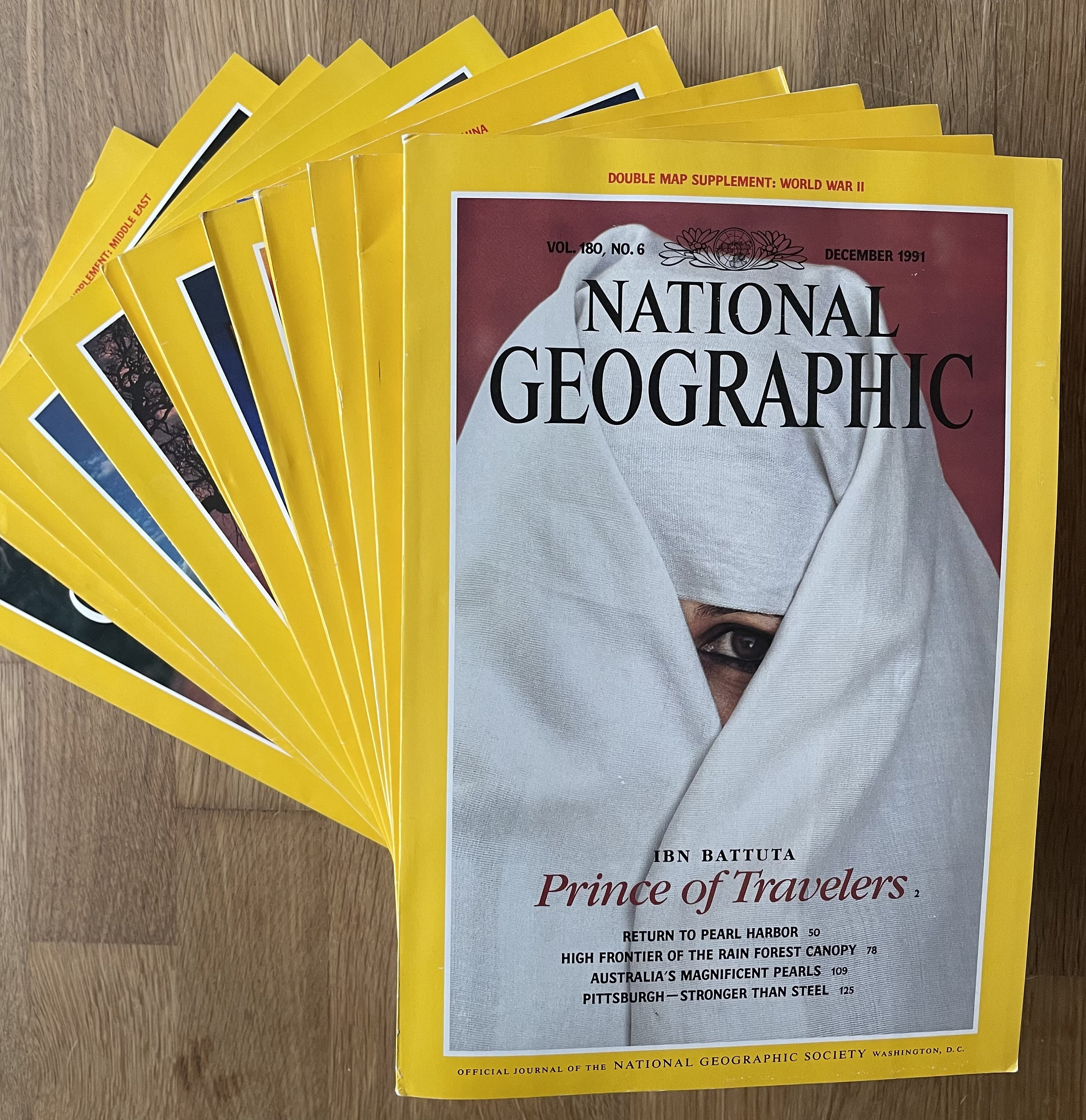 美品 National Geographic英語版1991-92年版 ケース付 ナショナルジオグラフィック英語版 1991年1月～1992年1月号計13冊 中古