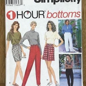 May include: Simplicity sewing pattern for "1 HOUR bottoms." The pattern features illustrations of skirts and trousers. The pattern includes sizes BB L, XL and is printed on white paper.