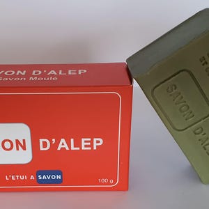 Aleppo soap, olive oil soap, bay laurel soap, hot saponification, ancestral recipe, mild soaps, fatty soap
