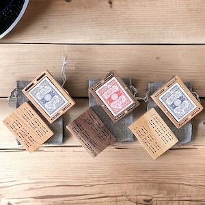 Planche de voyage personnalisée avec rangement pour cartes et chevilles, sac de voyage inclus