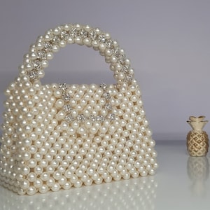 Pearl clutch bag, Pearl bag, Beaded clutch bag, bridesmaid bag, bridal bag, beaded bag, pearl purse, wedding clutch bag, pearl beaded bag
