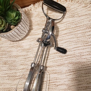 Vintage 1950s Ekco Best Stainless Manual Hand Mixer/Egg Beater