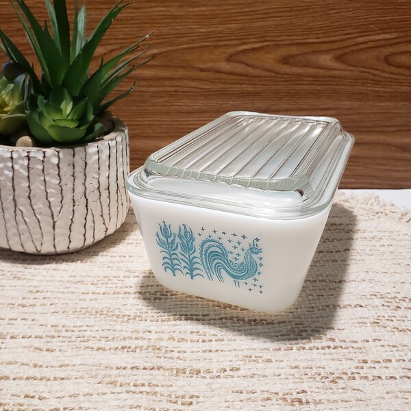 Vintage Pyrex 1960s Turquoise Amish Butterprint 502 Refrigerator Dish W/Lid