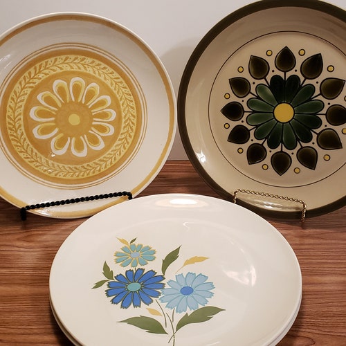 Pick Your Own Plates Mismatched Dinner Plate Set Plates Sold Etsy