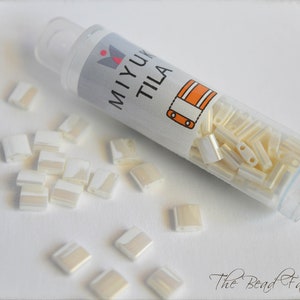 5mm Miyuki Tila Beads - Antique Ivory Pearl Ceylon #592