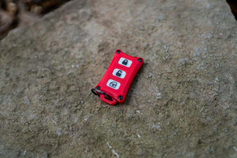 Key Fob Case for 4Runner 1999-2009 | 3rd Gen, 4th Gen Toyota 4Runner Replacement Shell | 3D Printed in Custom Colors, Two Tone Option Deep Canyon Red