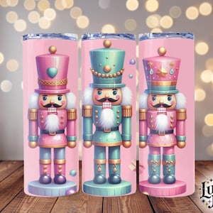 Tumbler a forma di schiaccianoci in pastello / Tumbler sottile da 20 oz con stampa a sublimazione PNG / Download digitale