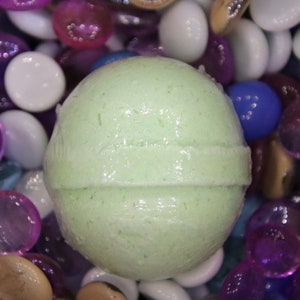 Breathe Easy Bath Bomb