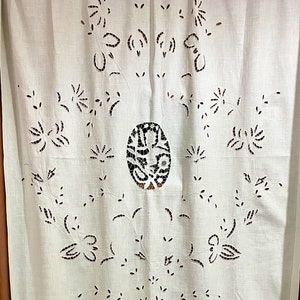 Vintage Whitework Valance – Handmade Cutwork Cotton Curtain (Rustic Retro Décor)