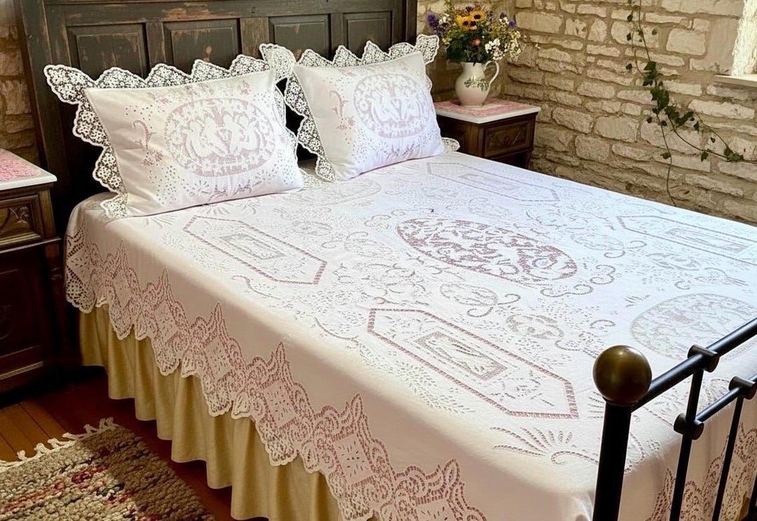 Richelieu Embroidered Bed Set – Cutwork Bedspread & Pillow Shams