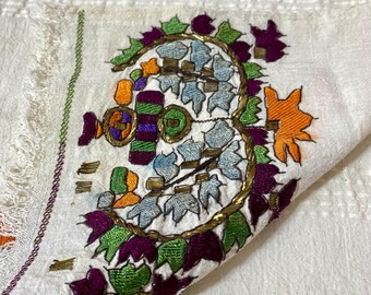 古代ギリシャの刺繍、アンティークの金属刺繍のランナー、民俗芸術の