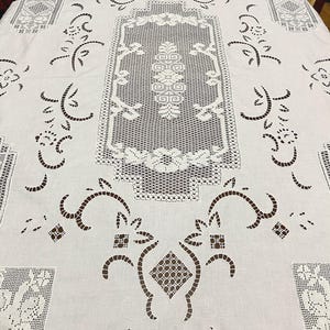 White Richelieu Embroidered Tablecloth – Handmade Linen Rectangle Cover for Elegant Dining