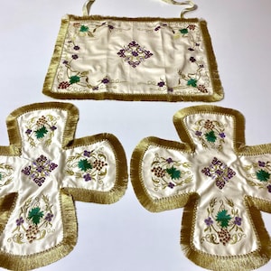 Air & Chalice Veil Set – Hand‑Embroidered Communion Covers (Priest Gift, Religious Décor)