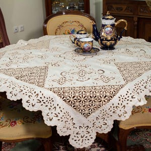 Azure‑Embroidered White Linen Tablecloth – Handmade Cutwork Table Topper (Vintage Rustic Decor)