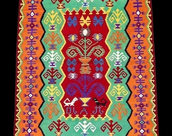 Greek Laconia Old Rug – Handwoven Wool Tapestry from Geraki (Folk Art)