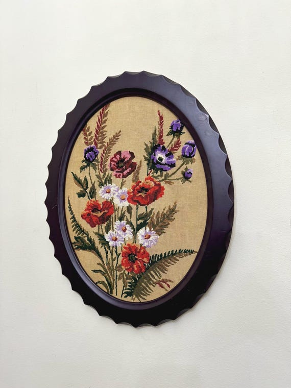 【USA vintage】花 木 刺繍 ウォールデコ 額縁 アメリカ ビンテージ Vintage Floral Embroidery Wall Hanging: 1990s Oval Flower
