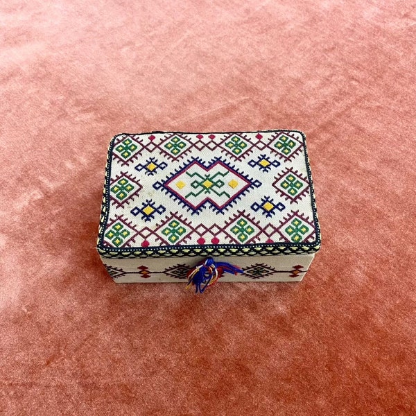 Cretan Embroidered Little Box, Vintage Handmade Ethnic Box, Pattern Folk Art Box from Crete, Traditional Mediterranean Small Box