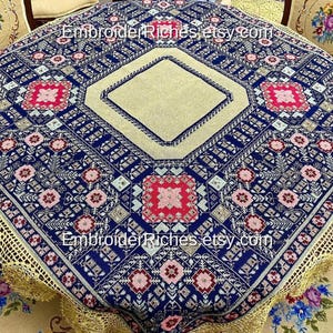 Exquisite Luxus Tischdecke – handgefertigte Stickerei im Jugendstil