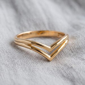 18k Gold Double V Shape Chevron Ring \ Minimalist 925 Sterling Silver V Shape Wishbone Stacking Band Gift for her