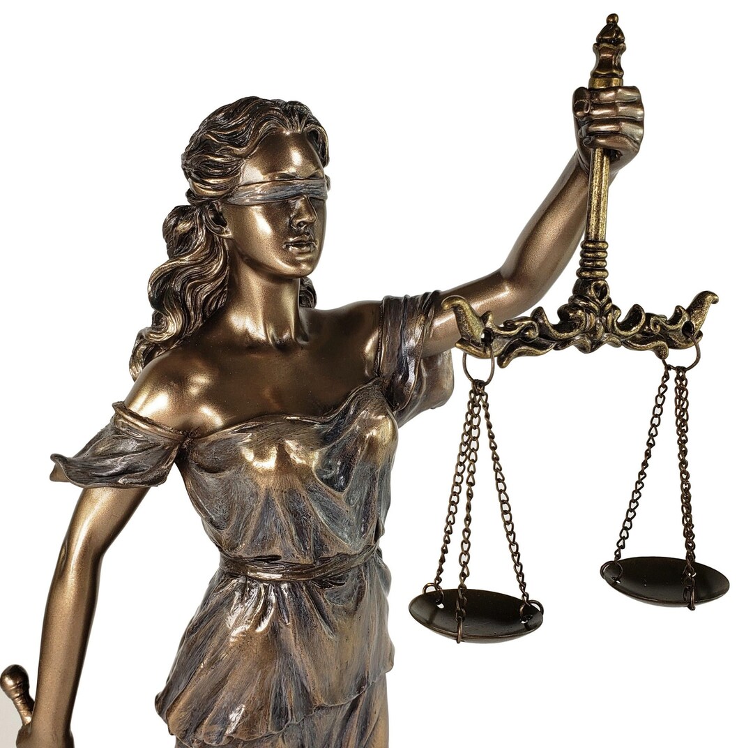 13 1/4 BLIND LADY JUSTICE Scales Lawyer Firm Attorney Statue Office