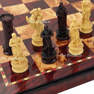 Medieval Times Crusades KING RICHARD Chess Set Antique Color 18" Cherry Color Bd