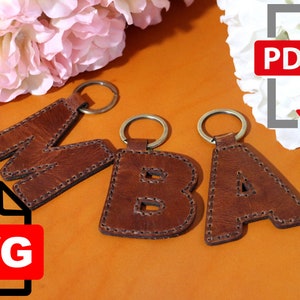Llaveros de cuero Berlin Sans Letter 26 Letter Patrón digital para corte láser - Archivos listos para láser (Pdf, Svg) - Llavero del alfabeto de cuero
