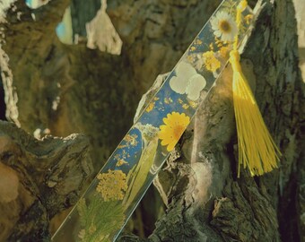 marcador floral amarillo | hecho a mano | amantes de los libros | marcadores de fantasía | epoxy