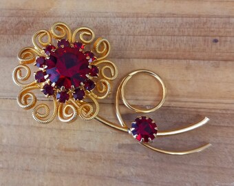 Vintage Gold Tone Floral Brooch with Ruby Red Rhinestones