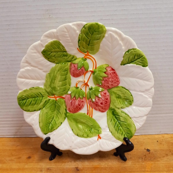 Majolica Plate w/t Strawberries, Sculpted Plate w/t Strawberries, Farmhouse Decor, French Country Decor, Cottage Decor, Collectible Plate