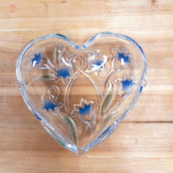 Mikasa Heart Dish With Tulips Mikasa Crystal Heart Dish Crystal Heart Candy Dish Heart Jewelry Tray Art Glass Glass Decor Vintage Etsy UK