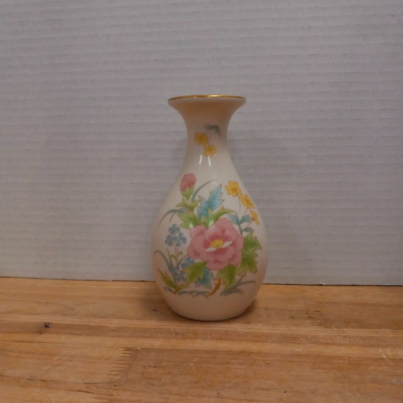 Vintage 70s Floral Vase From Japan - Etsy