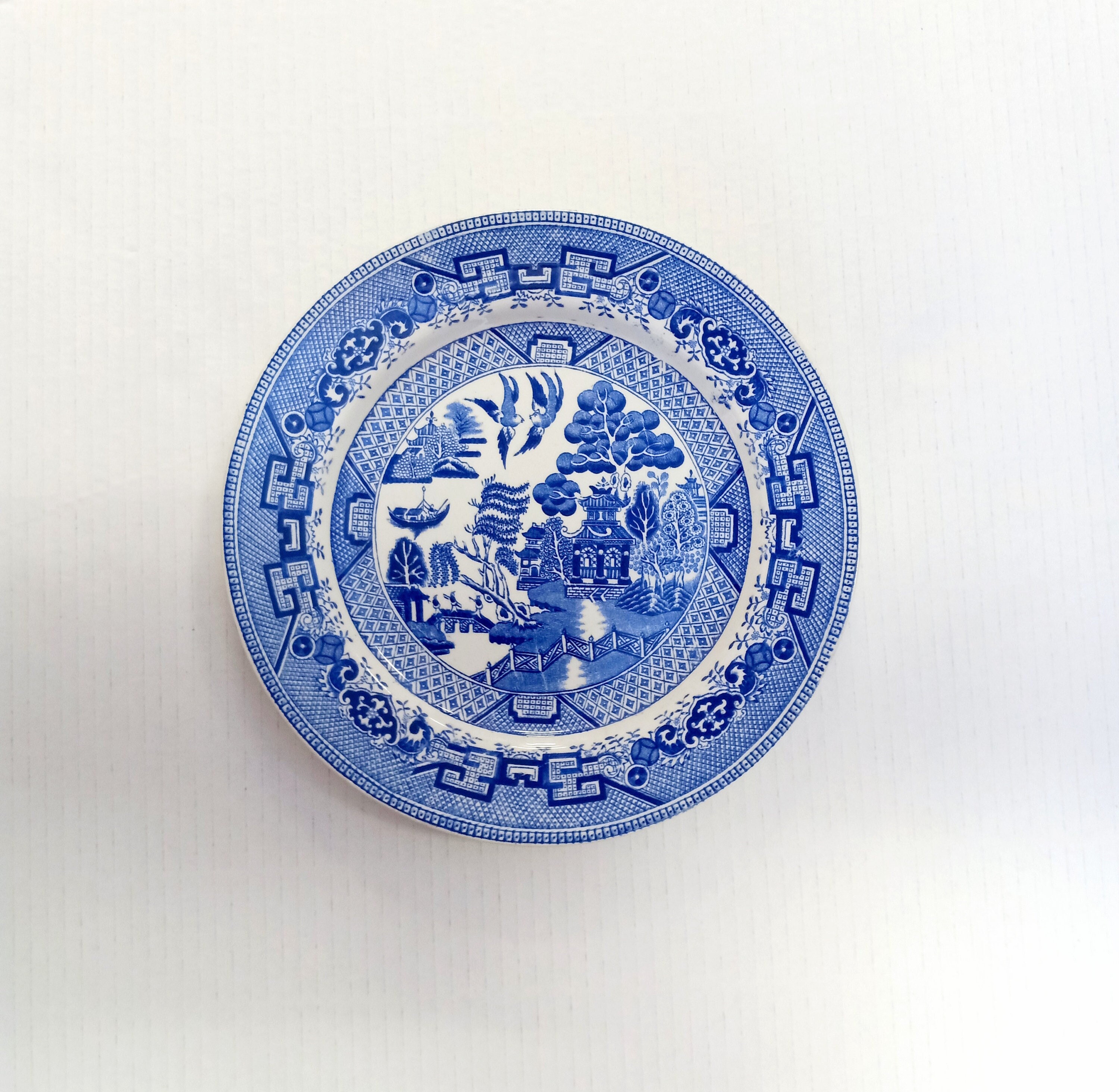 Antique 1895 Ridgways Blue Willow Dinner Plate: Blue Transferware