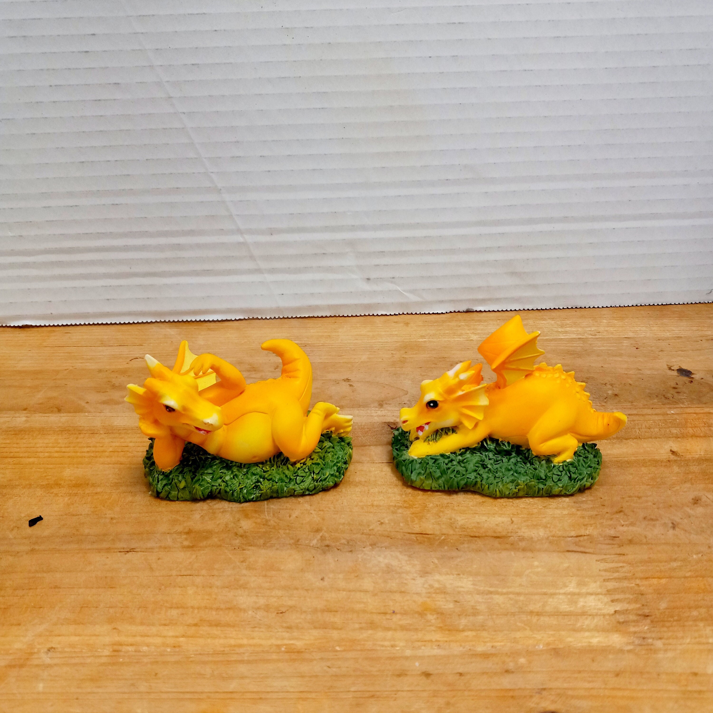Tudor Mint Dragon Figurines: Land of the Dragons Sunshine
