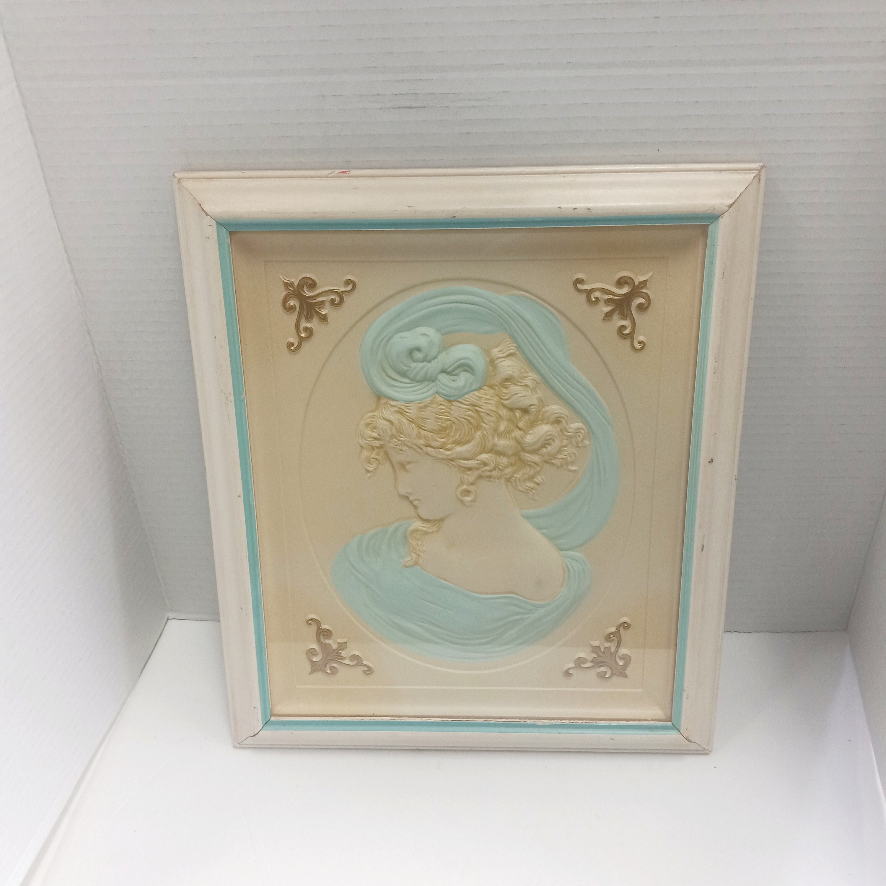 サイン入り景品　CAMEO Vintage Turner Wall Accessories Cameo Picture: Victorian Lady Wall