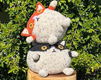 Crochet fat cat throw pillow / stuffed animal / stuffie